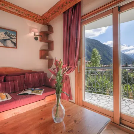 Le Cristal Lognan 7 Mountain View - Happy